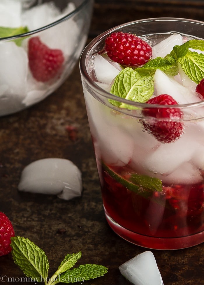raspberry-vodka-mojito