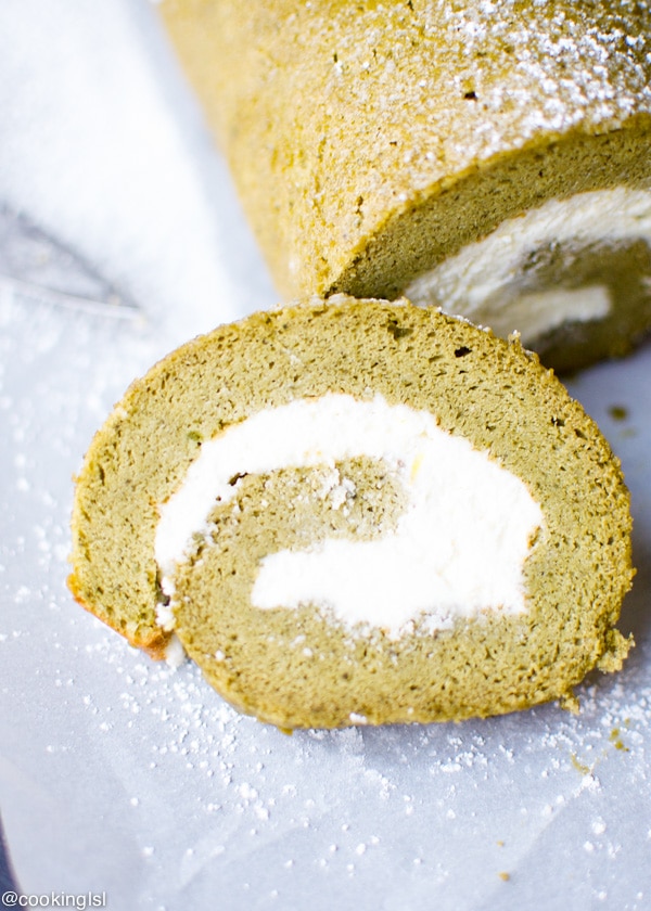 Matcha-Green-Tea-Cake-Roll