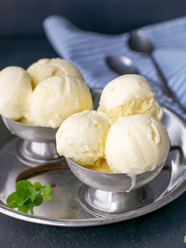 best-homemade-vanilla-bean-ice-cream