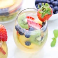 summer-fruity-white-wine-grand-marnier-sangria-recipe