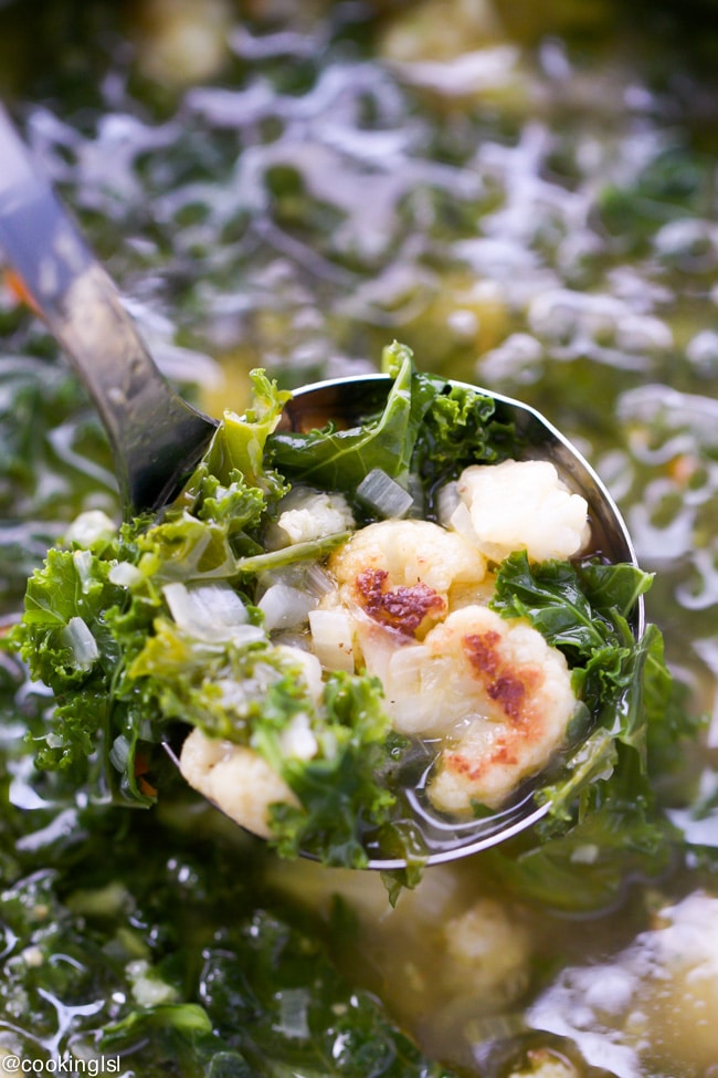 roasted-cauliflower-kale-soup-kale-chips-healthy-nutritious