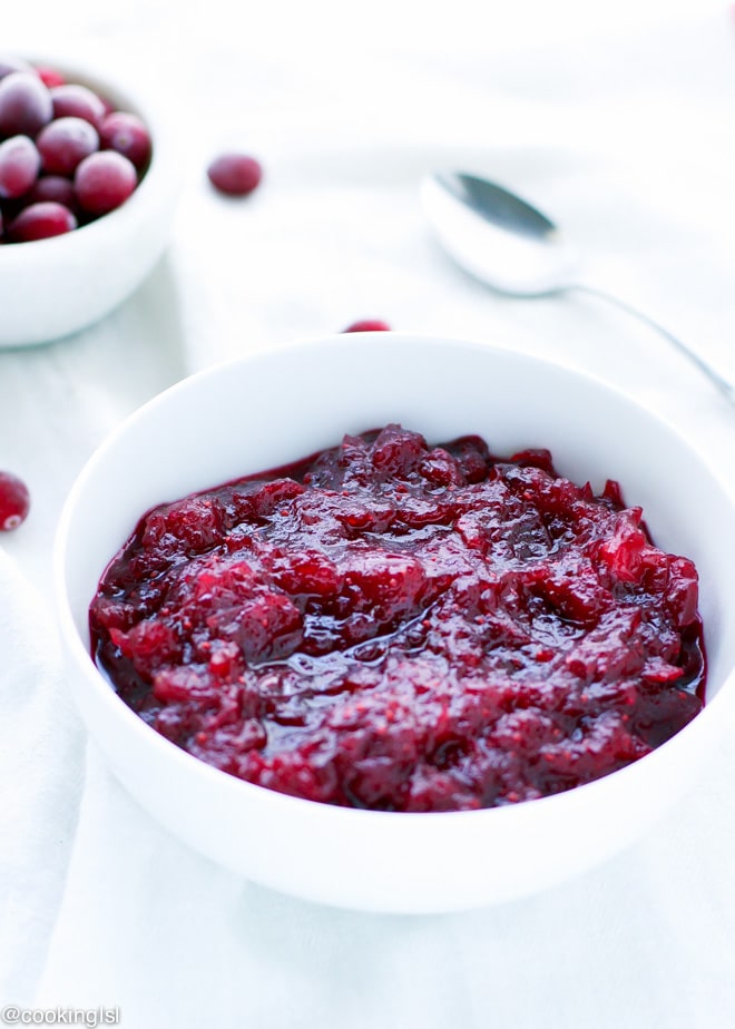 cranberry-sauce-how-to-freeze-cranberries-for-sauce-muffins-perfectly