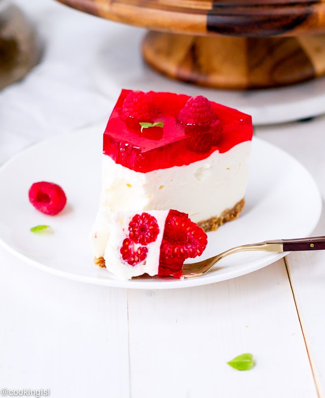 no-bake-easy-raspberry-mousse-cake-recipe