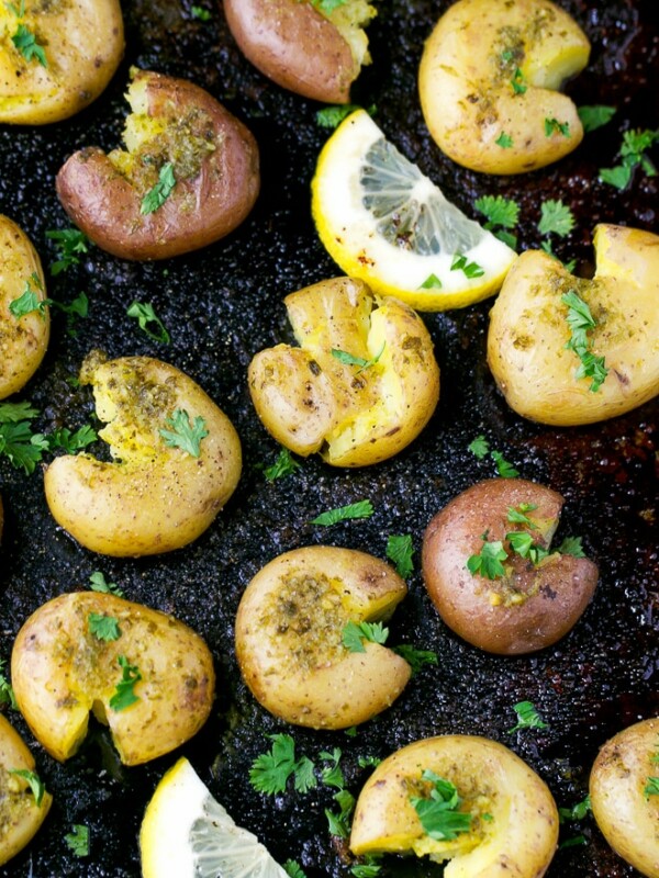 Garlic-Parsley-Smashed-Small-New-Potatoes-Recipe