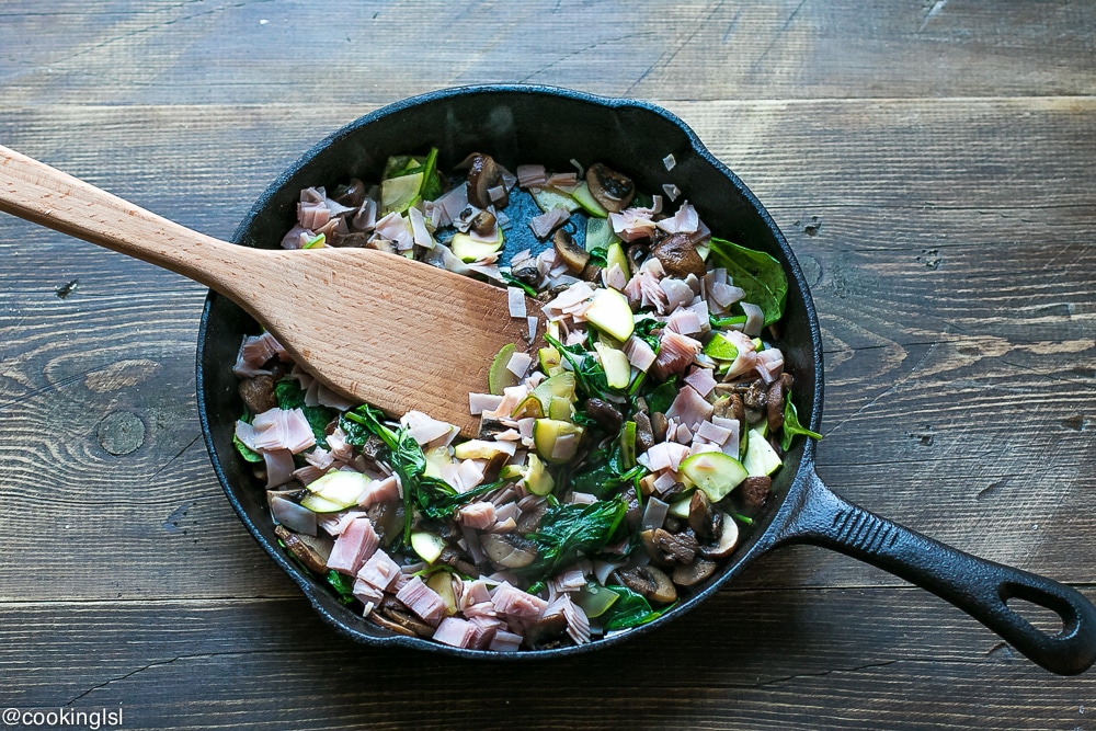 Easy-Ham-Spinach-Zucchini-And-Mushroom-Frittata-Recipe