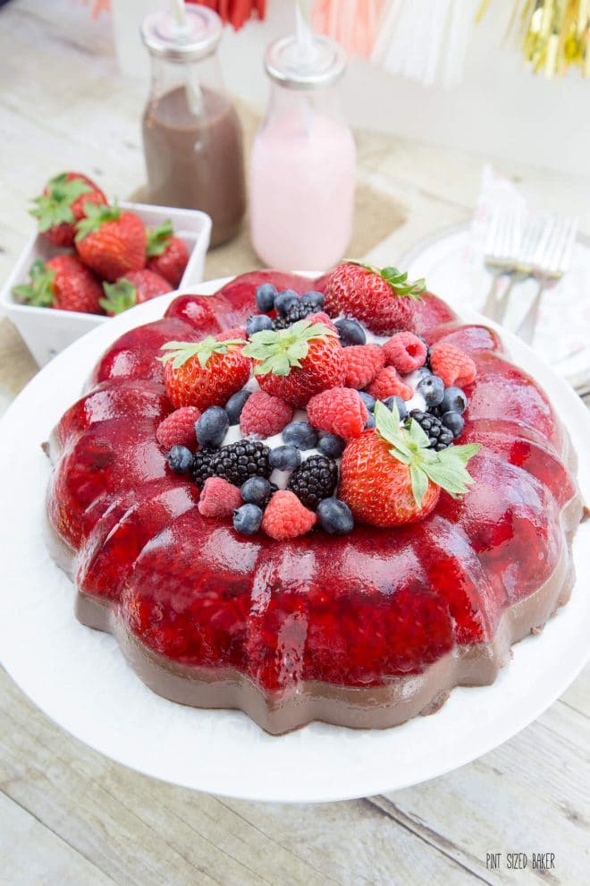 strawberry chocolate jello mold