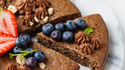 3 Ingredient Sugar Free 'Nutella' Cake - THE SUGAR FREE DIVA