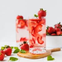 Sugar-Free Strawberry Smash Cocktail in tall glasses