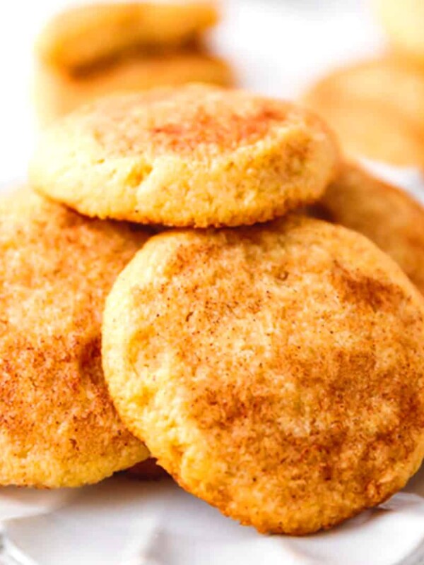 Keto snickerdoodle cookies on a plate