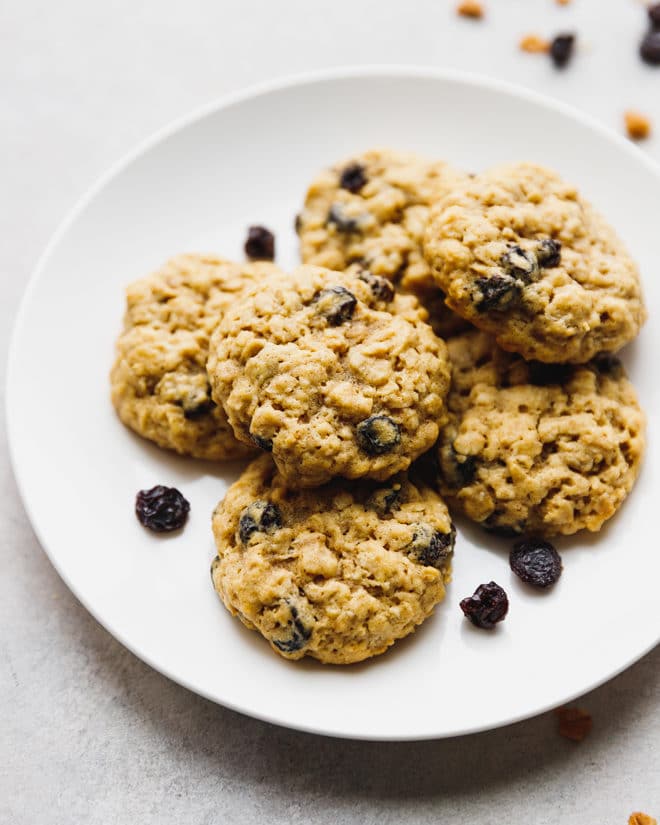 Chewy oatmeal raisin cookies on a ceramic plate