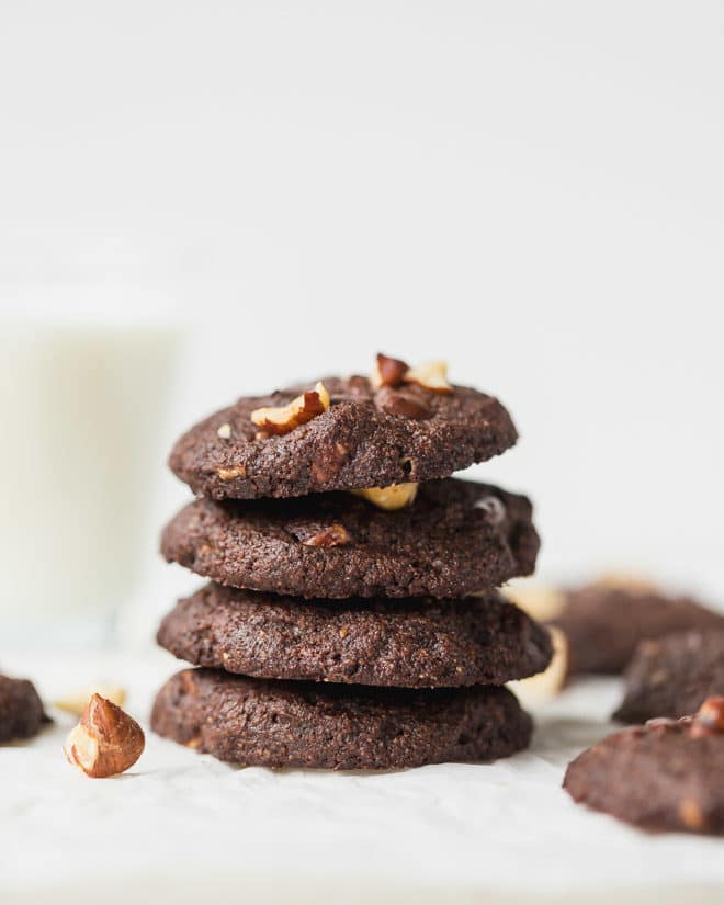 Low-carb chocolate cookies on top of each other