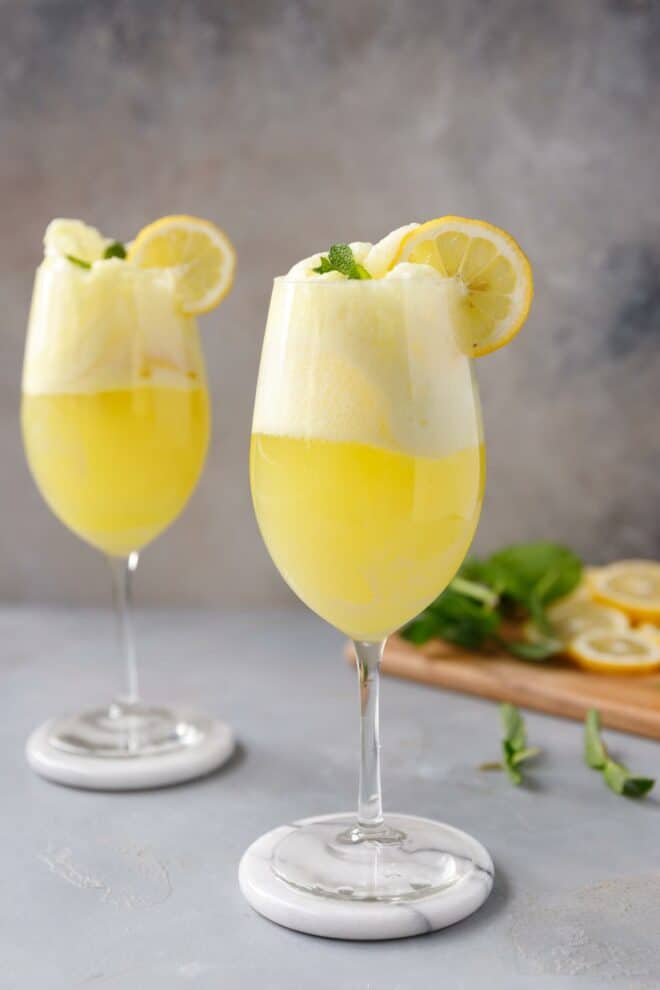 Two wine glasses with Limoncello Floats
